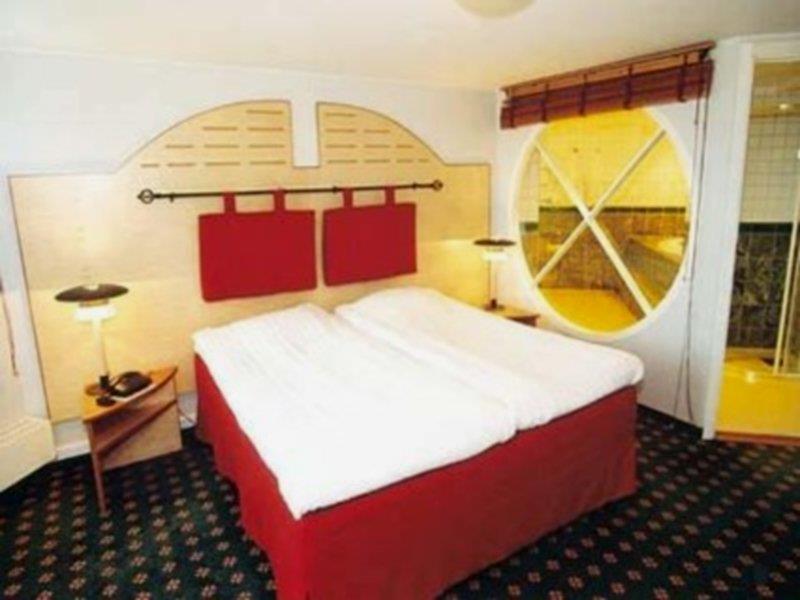 First Hotel Joenkoeping Δωμάτιο φωτογραφία